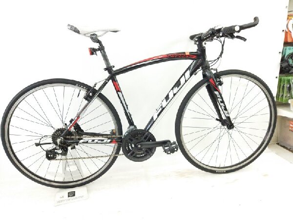 乗り心地抜群です！FUJI SPARROW クロスバイク のご紹介です。｜2023年