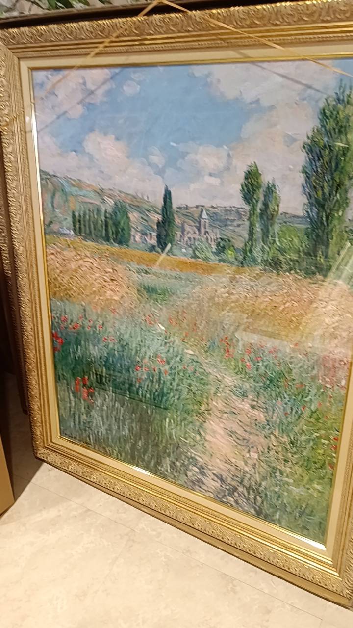 観音様に似てますね！バレンタインデー・ホワイトデーセール開催中