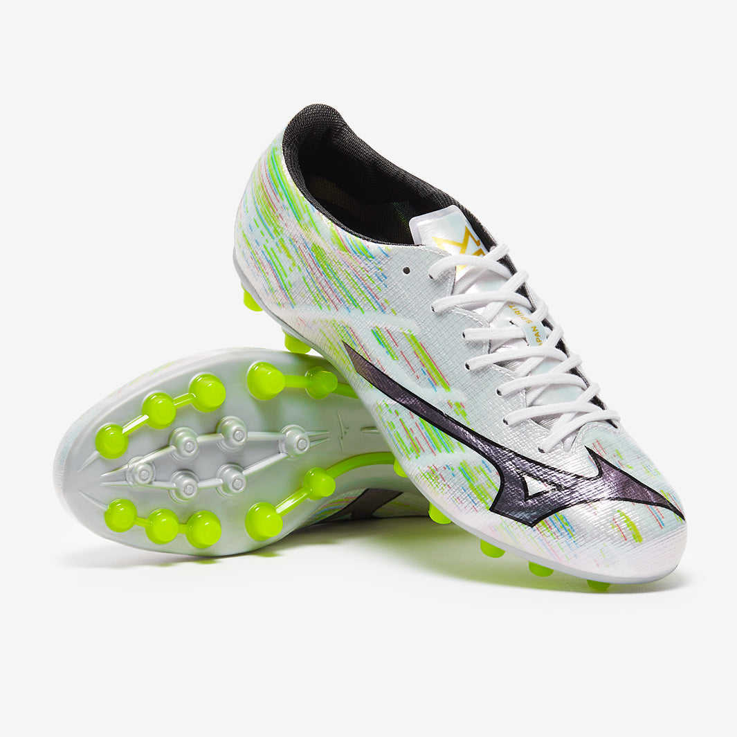 Mizuno Alpha II Elite Made in Japan Artificial Grass - White