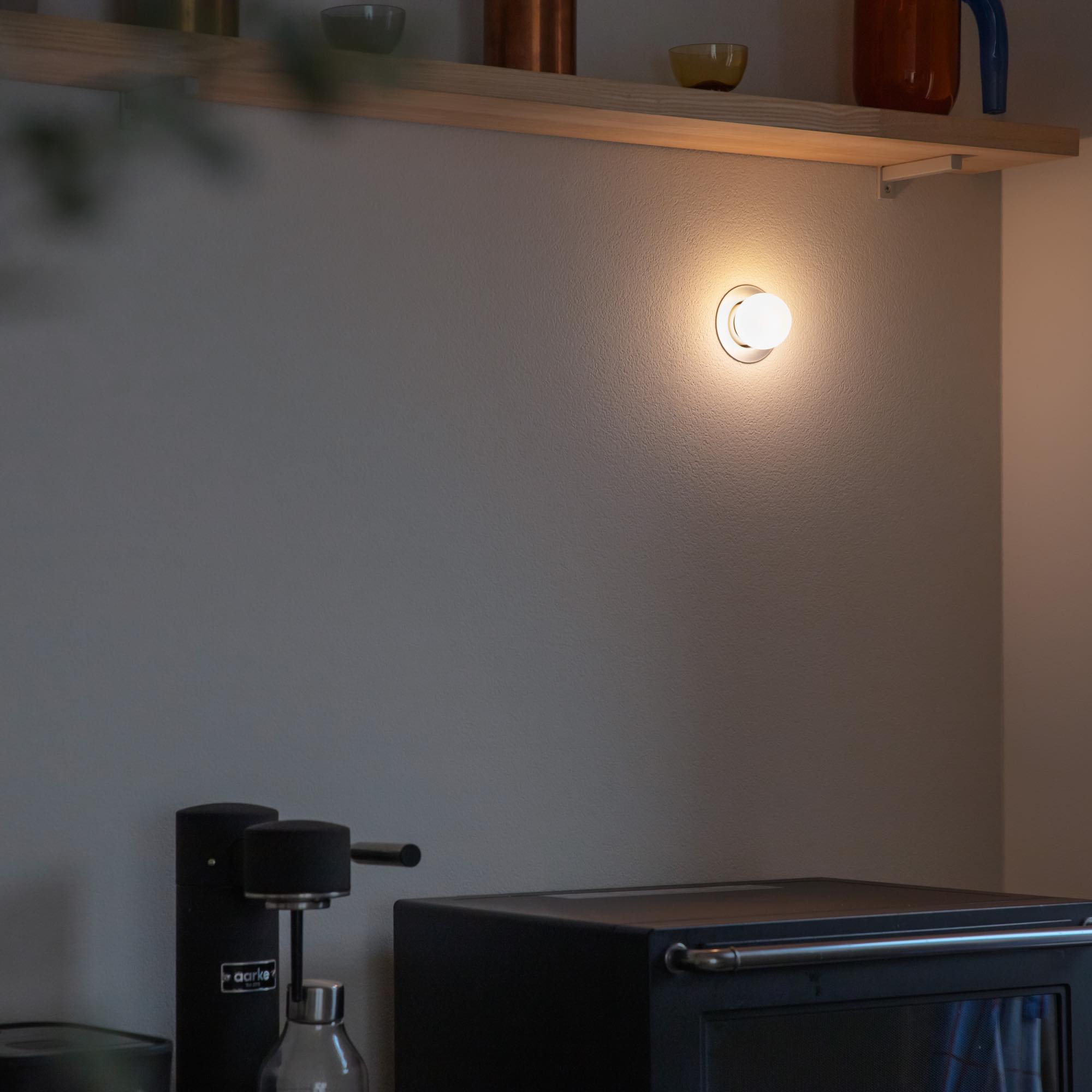 フラットレセップ E26 アルミ | LT-BR019-06-G141 | 直付・ブラケット