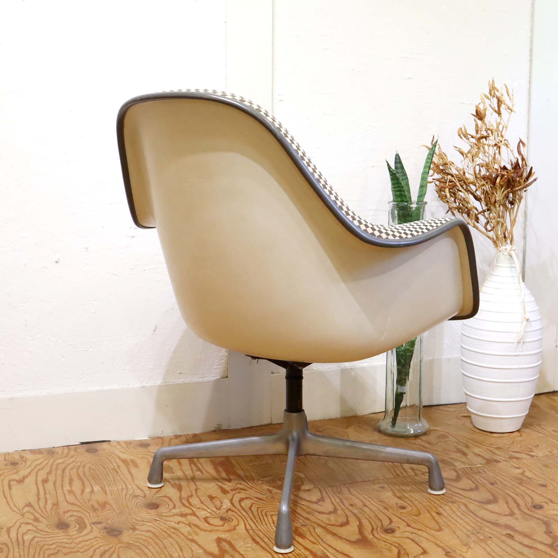 ハーマンミラー/Herman Miller ルーズクッションアームチェア 回転