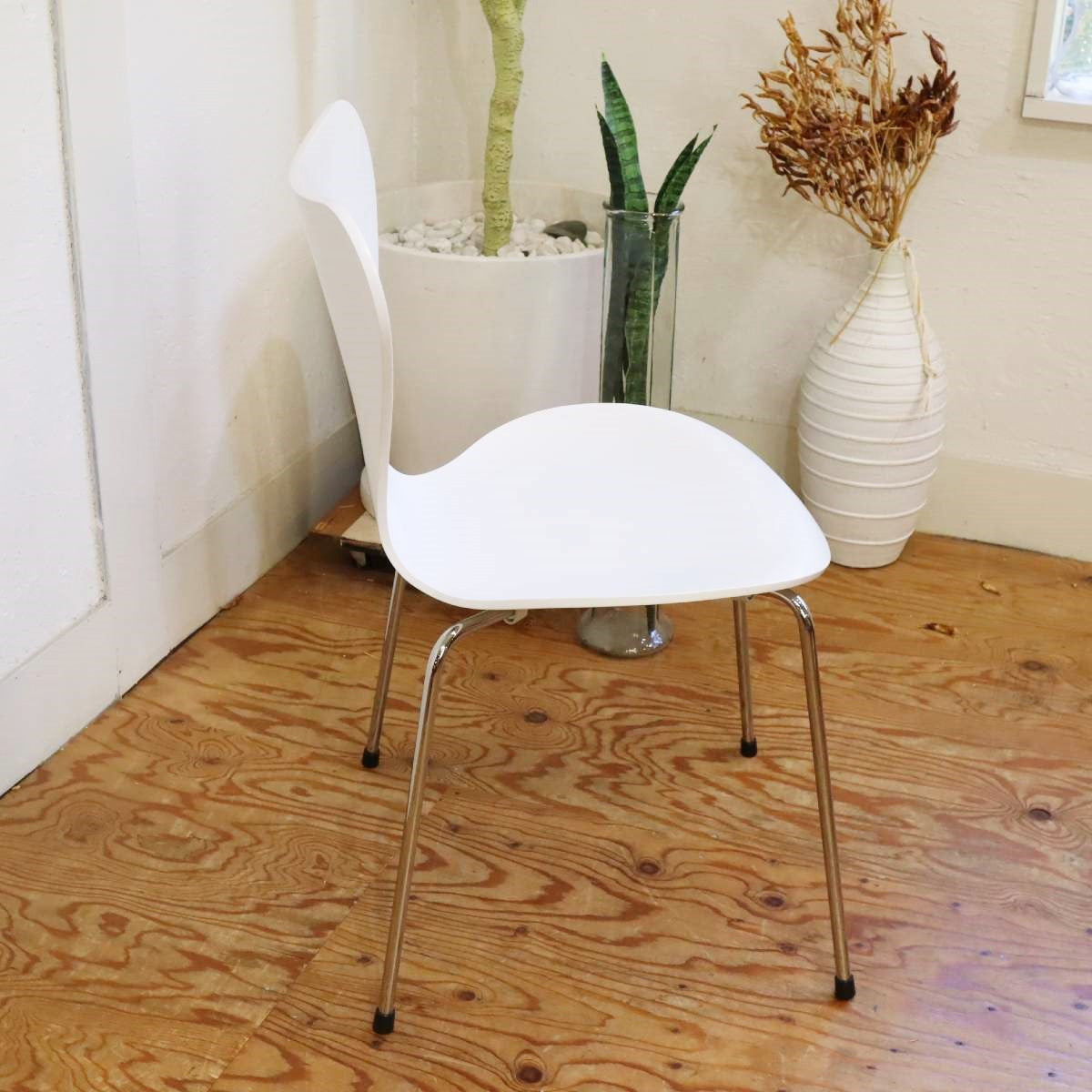 フリッツ・ハンセン / FRITZ HANSEN セブンチェア 【2】ホワイト