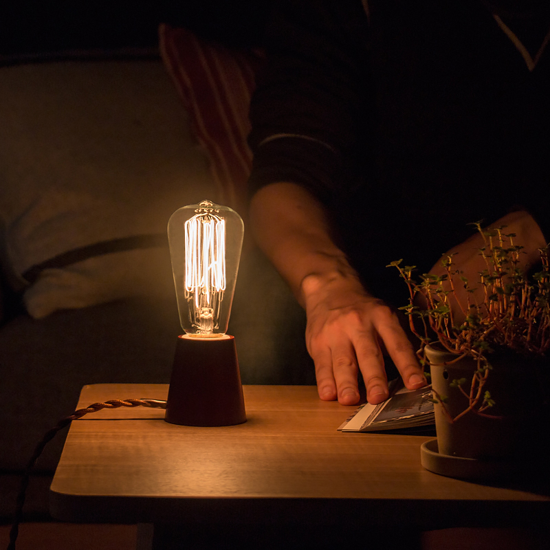 スタンドライト LEPUS/T（レプス） ｜家具・インテリア通販 Re:CENO