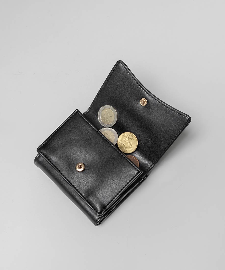 ハートスタッズデザインウォレットRANDA公式サイト