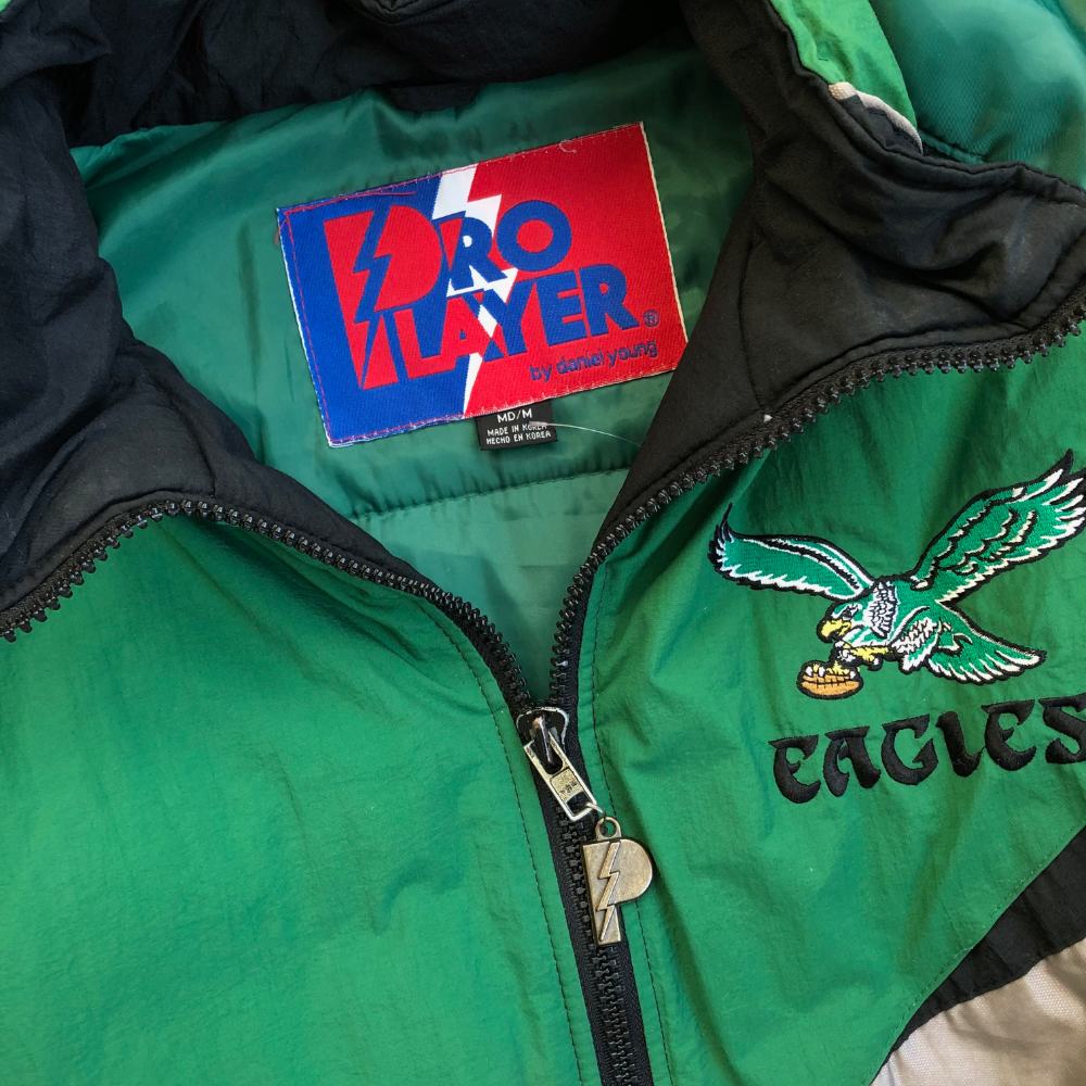 90's Philadelphia Eagles Pro Player NFL Heavy Weight Jacket Size