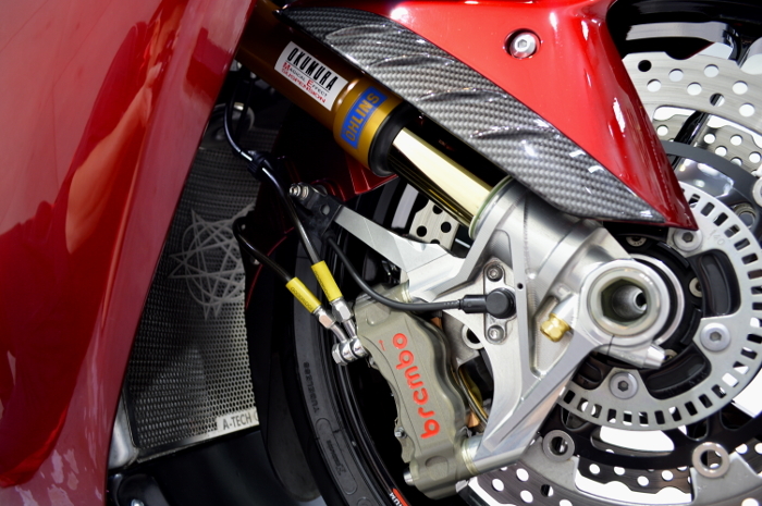 至高のメガスポーツツアラー・kawasaki ZX-14Rのバイクコーティング