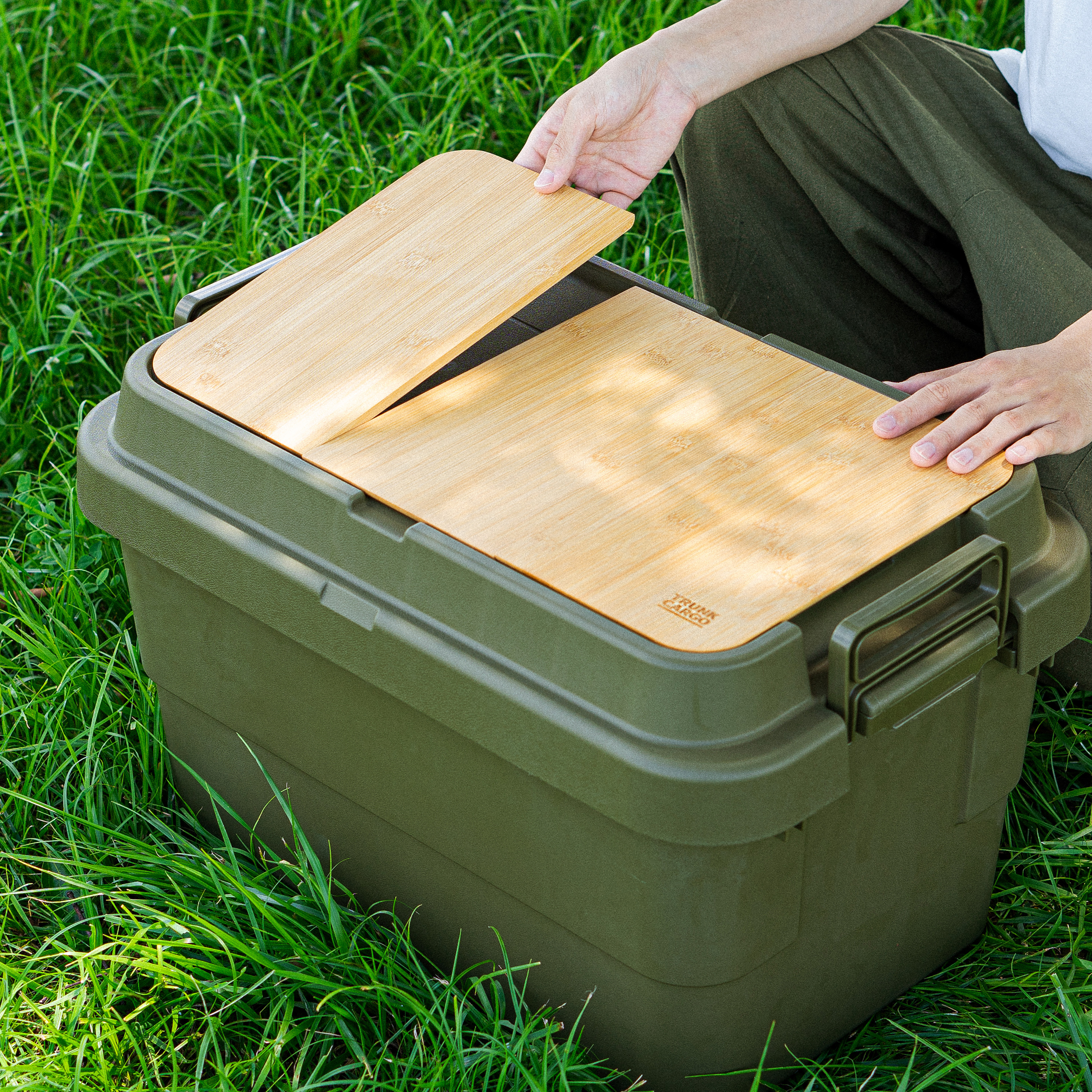 トランクカーゴ テーブルボード 50S｜製品詳細｜リスのプラスチック