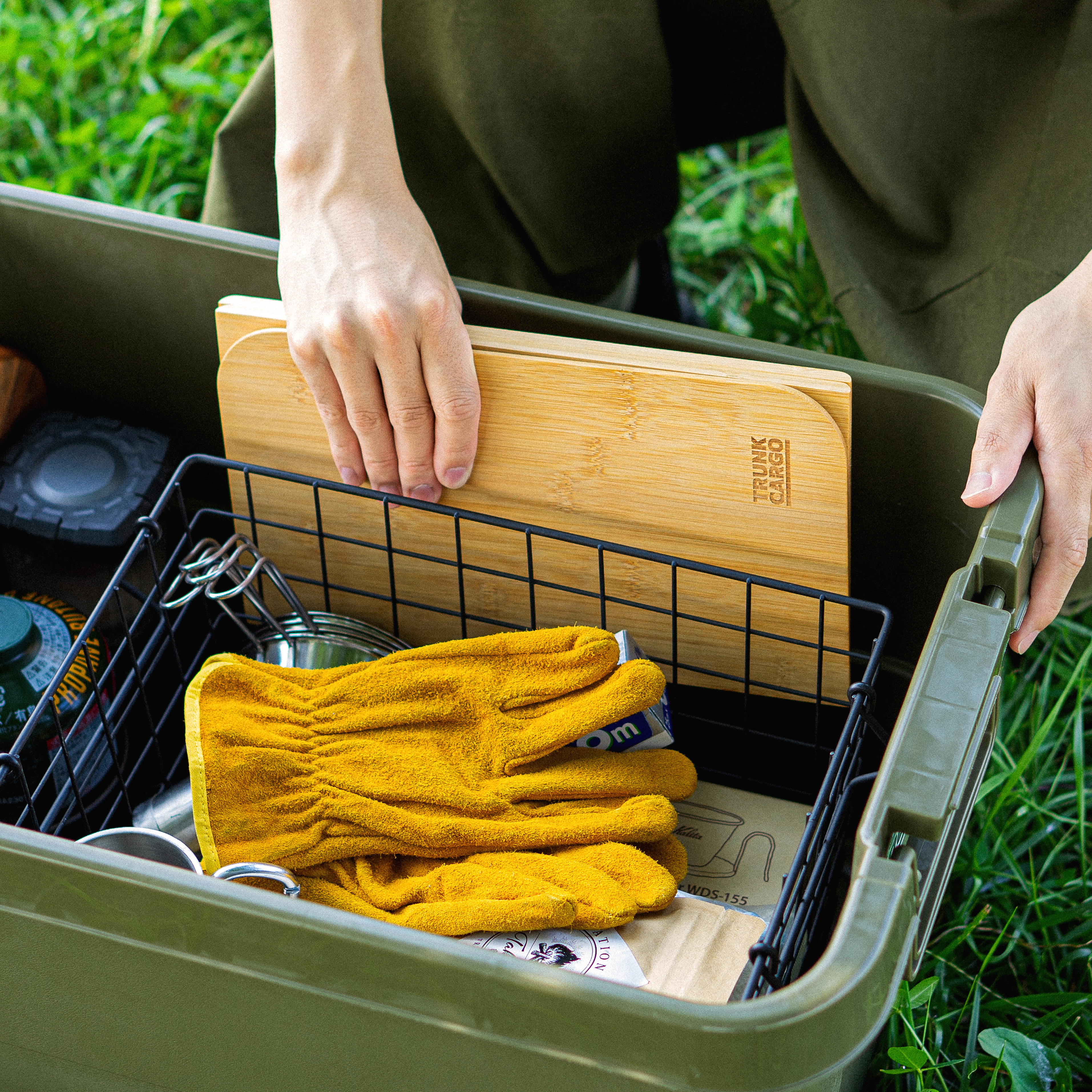 トランクカーゴ テーブルボード 50S｜製品詳細｜リスのプラスチック