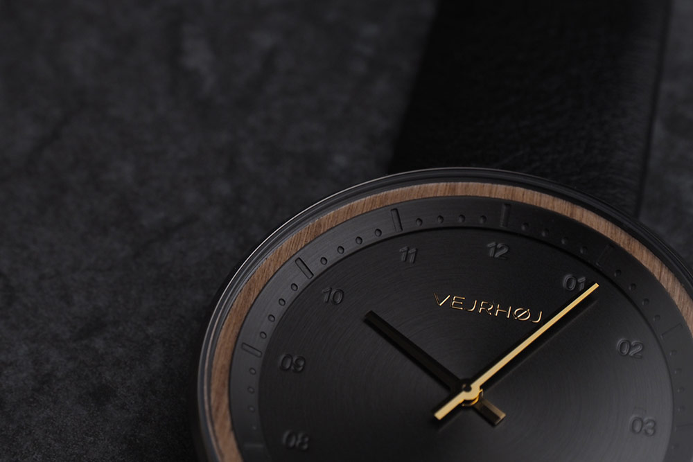 Black and Gold ブラック＆ゴールド ウォッチ / VEJRHØJ ヴェアホイ