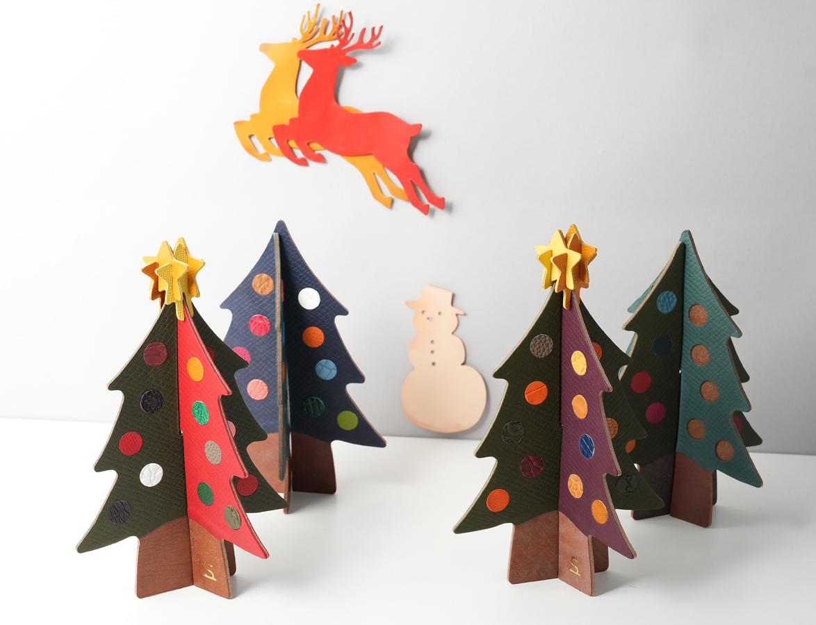 クリスマスを彩るノベルティ配布のお知らせ | WILDSWANS(ワイルド