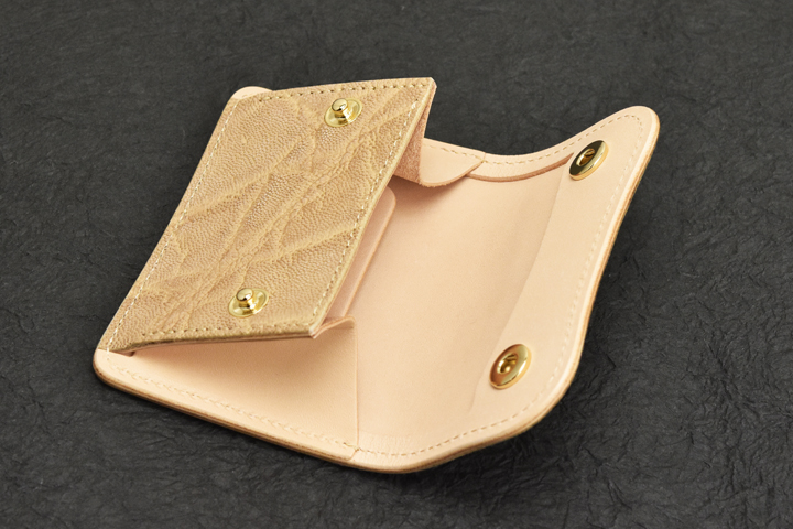 エレファントレザー（ナチュラルカラー）シリーズについてのお話 1