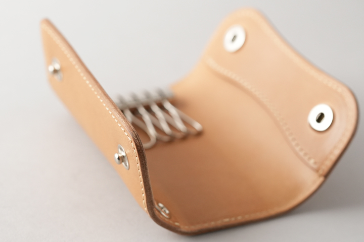 バスタン＆フィスシリーズについてのお話 | WILDSWANS(ワイルド