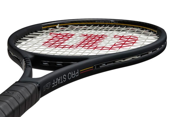 店舗ブログ【ウイルソン】プロスタッフのV13モデル、再入荷しました