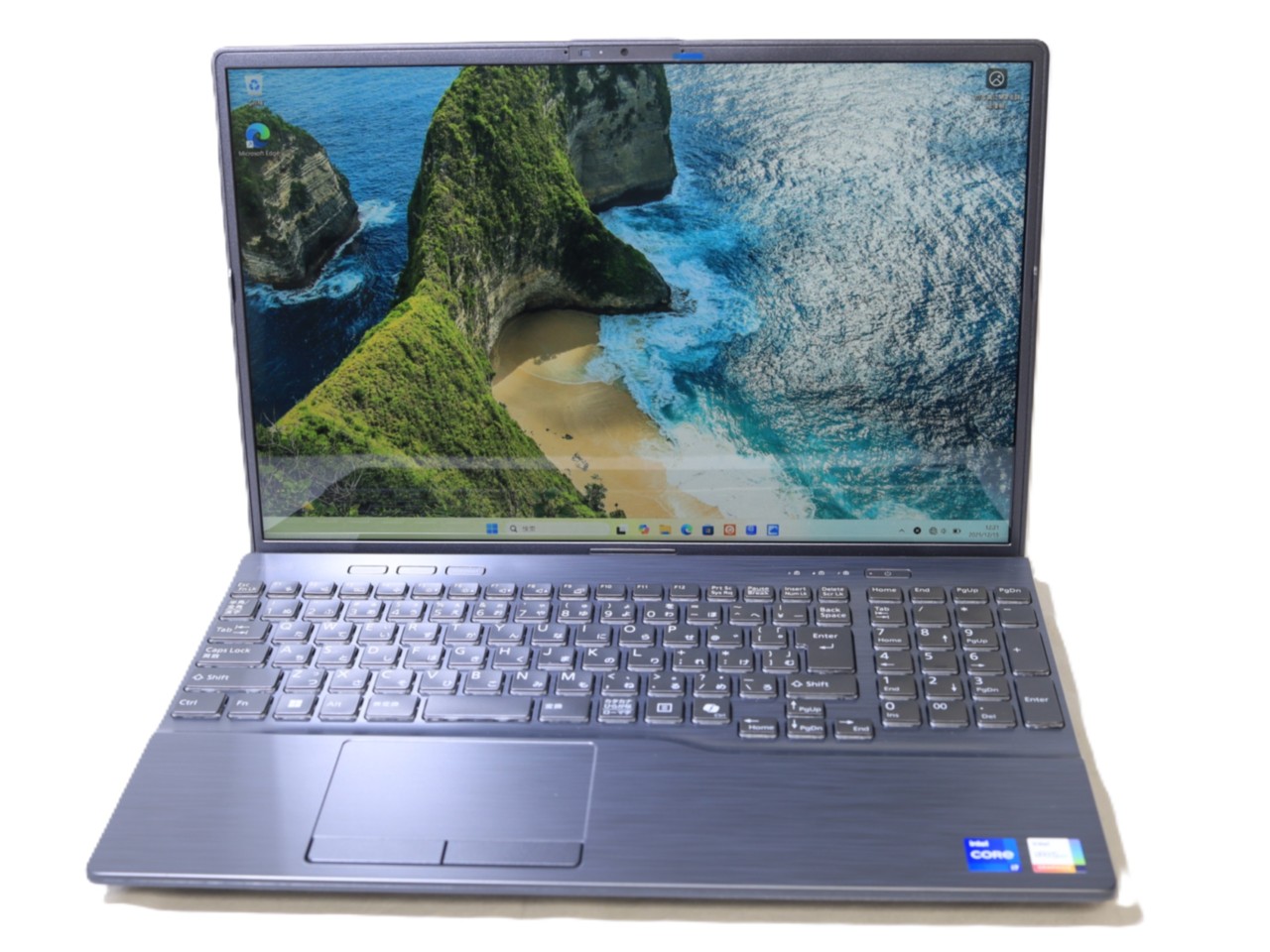 価格.com - 富士通 FMV LIFEBOOK AH56/C FMVA56CB [シャイニーブラック