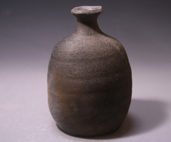 小山末廣 作 「伊部窯変徳利」 ～備前焼専門卸小売店 川口陶楽苑～