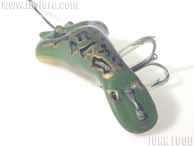 JUNK FOOD item: H-6759 Luny Frog ルーニーフロッグ