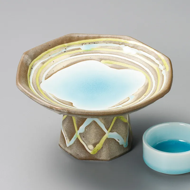 湖水青白（八角）高台皿のみ(和風丸皿(小サイズ))|食器通販の陶磁庵