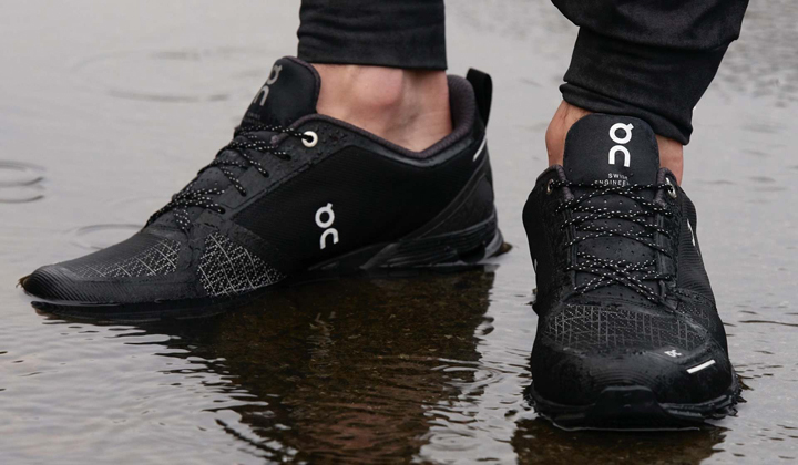 雨の日、足元をリスクヘッジして、ちょっとダサくなってませんか