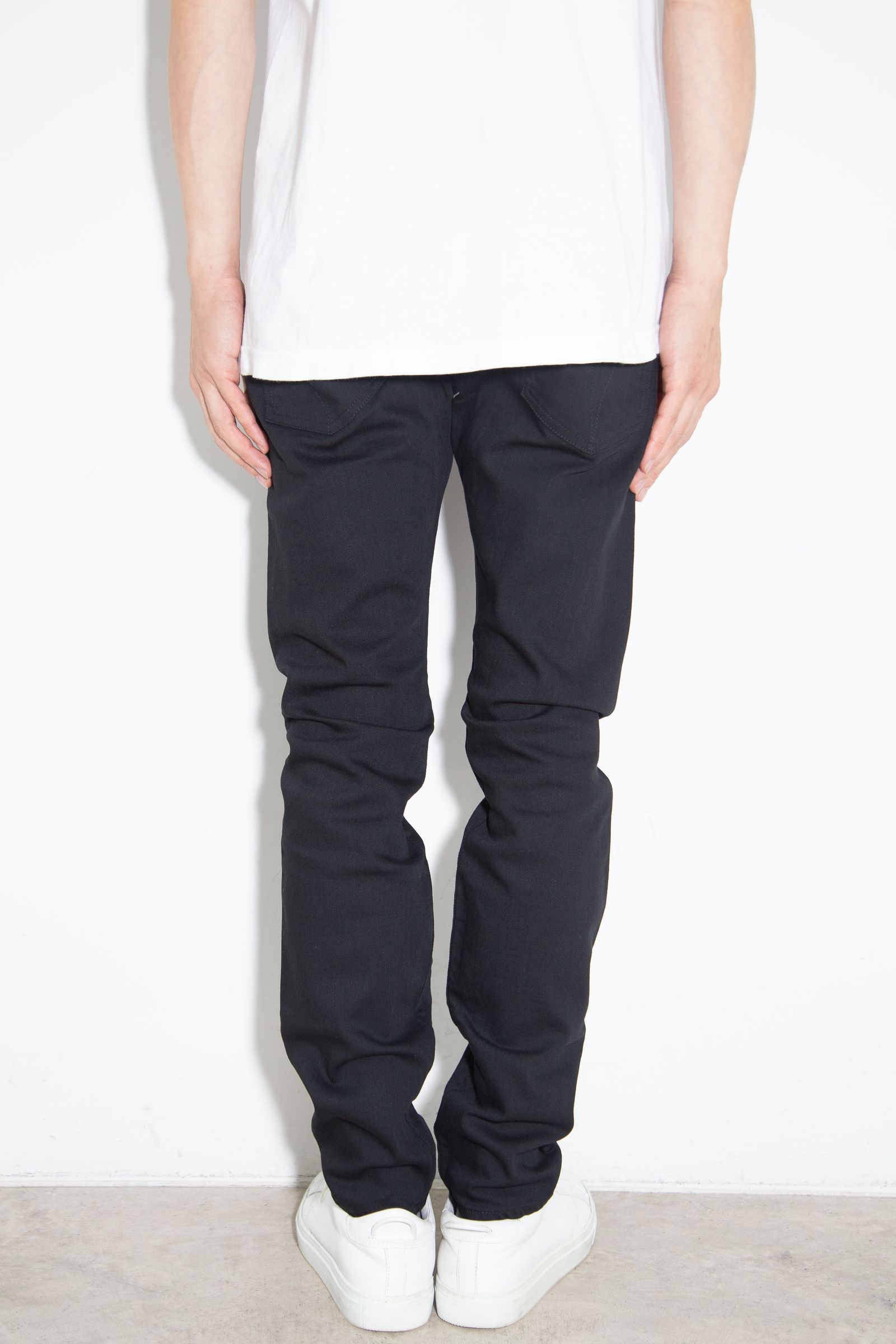 HYSTERIC GLAMOUR - 【人気定番商品】 ブラックデニムスリムパンツ