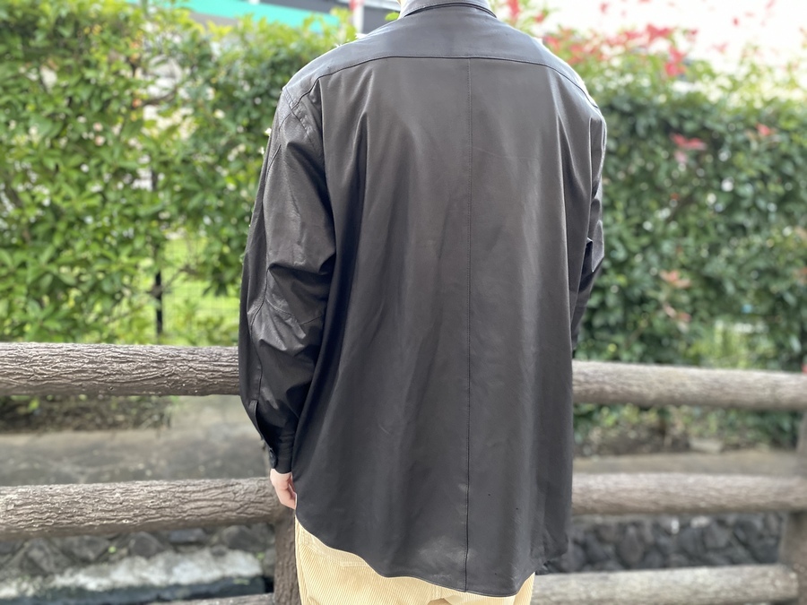 COMOLI/コモリ】よりレザーコモリシャツが買取入荷いたしました