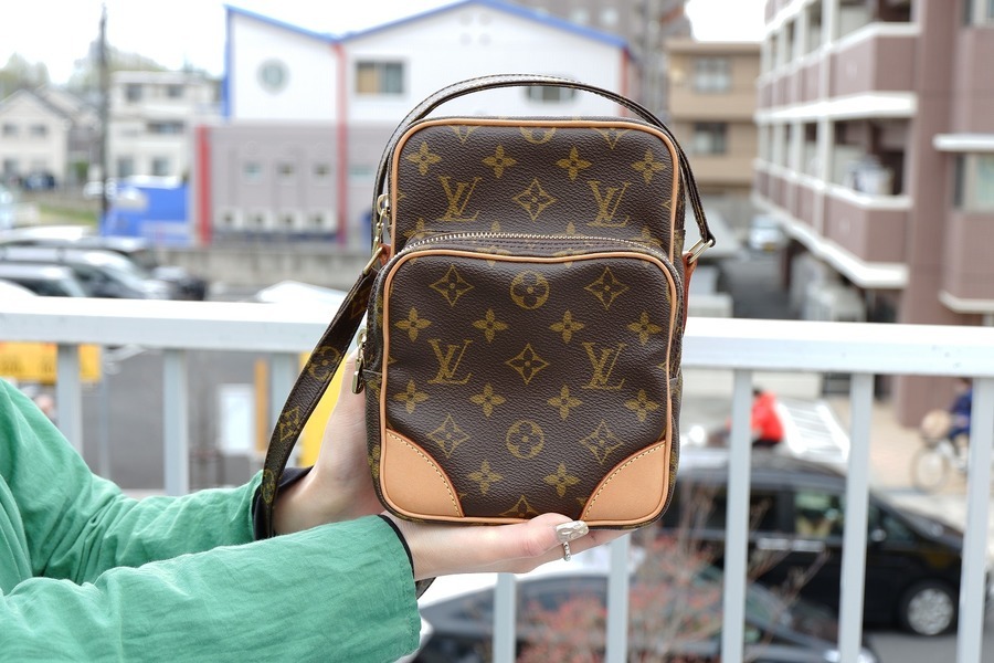 LOUIS VUITTON／ルイヴィトン】より定番人気のモノグラムバッグをご