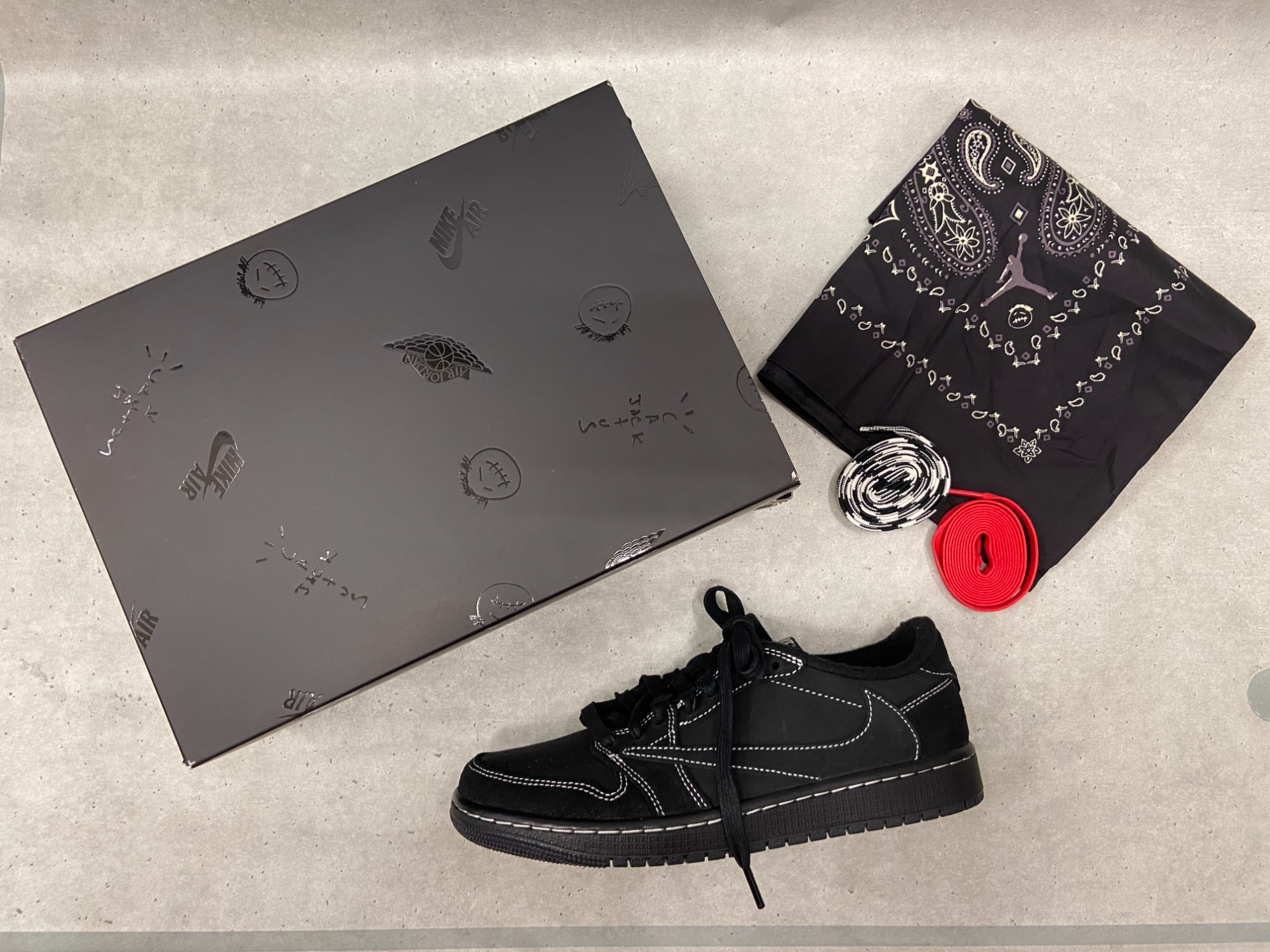 NIKE トラヴィススコット ブラックファントム Travis Scott