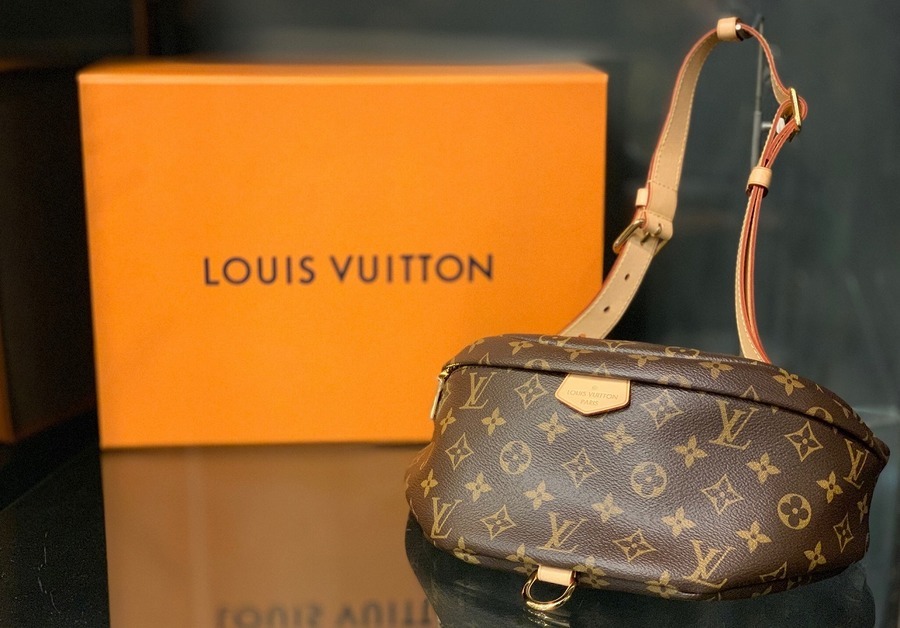 本日の買取速報【 Louis Vuitton/バムバック/MI3119】LOUIS VUITTON