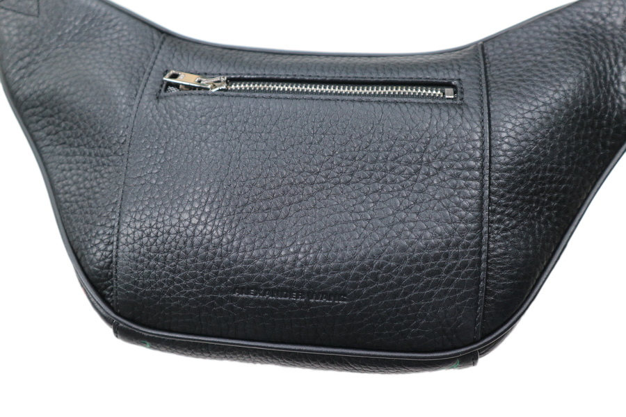 ALEXANDER WANG（アレキサンダーワン）レザーボディバッグが入荷しま