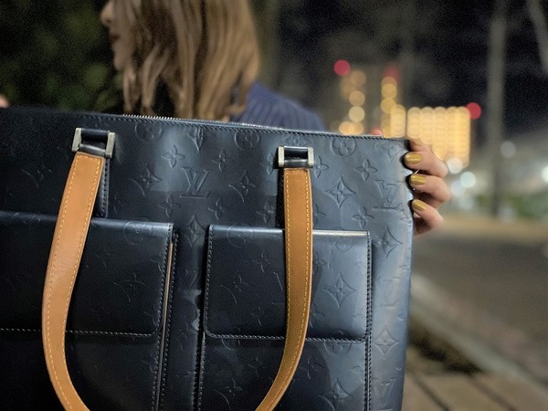 ラグジュアリーブランド【LOUIS VUITTON/ルイ ヴィトン】より