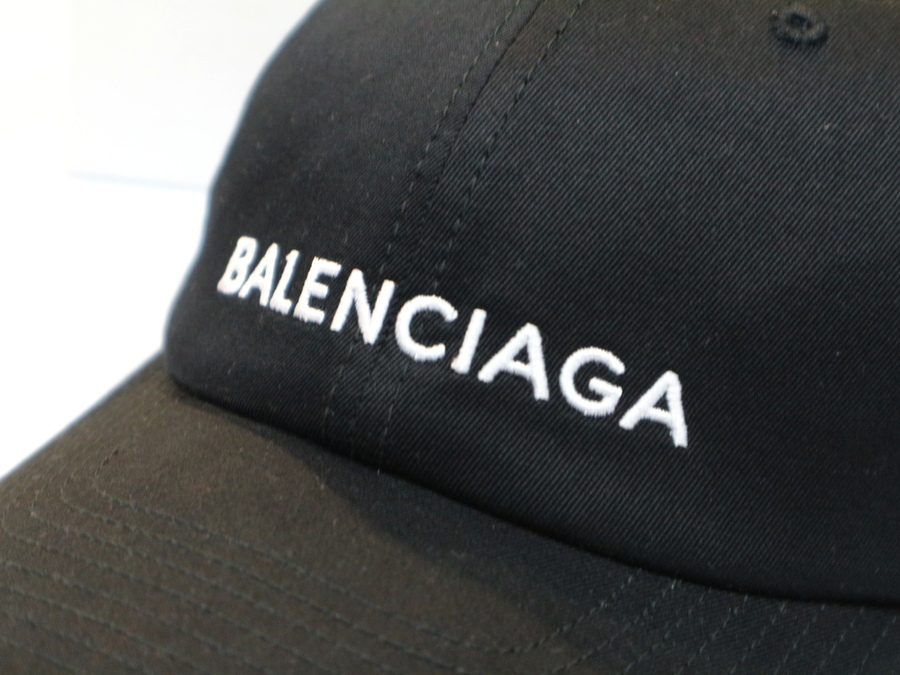 BALENCIAGA/バレンシアガ ロゴベースボールキャップ17SS入荷しました