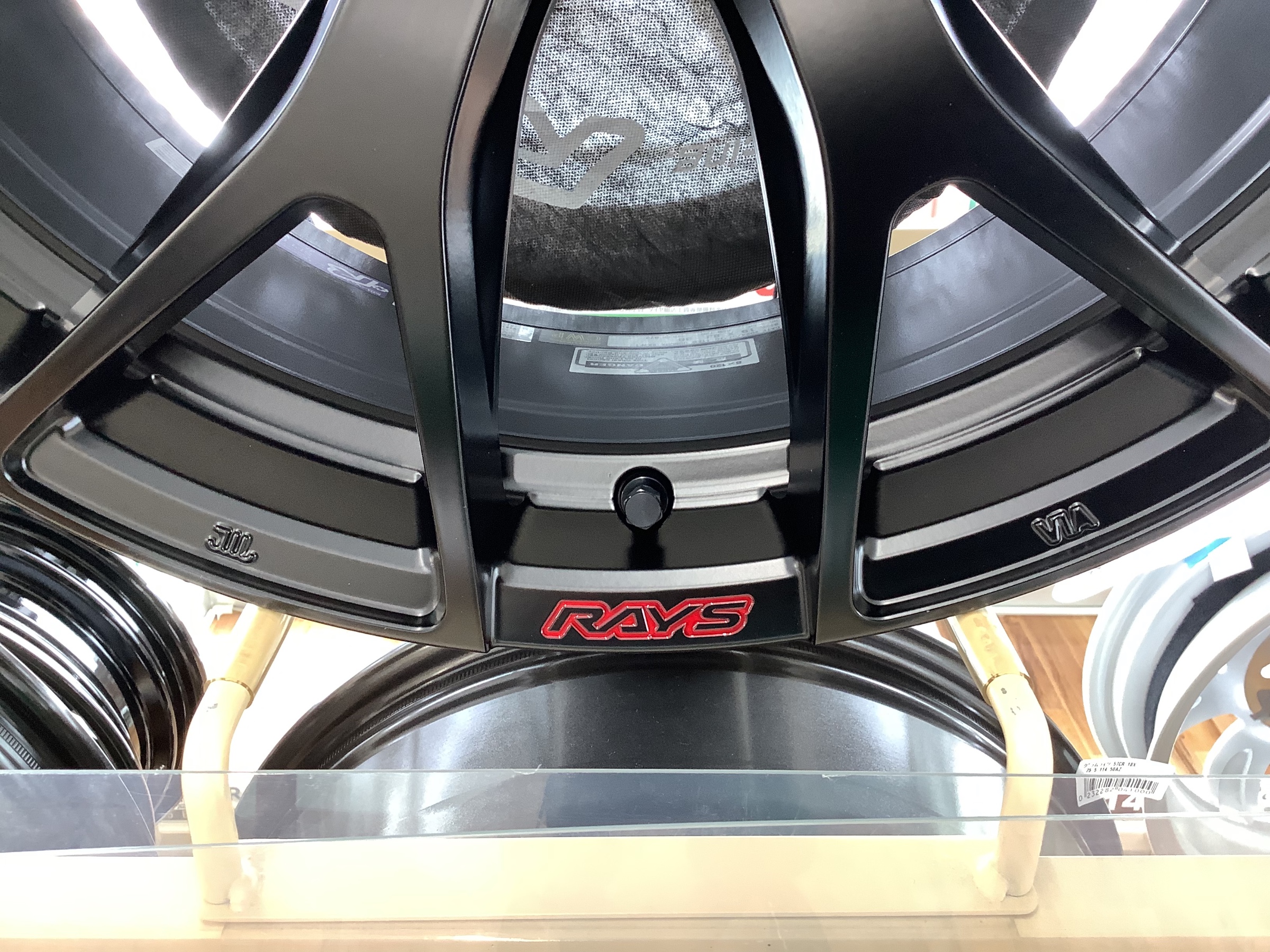 入荷しました！RAYS！19インチホイール！！〜】 | 店舗おススメ情報