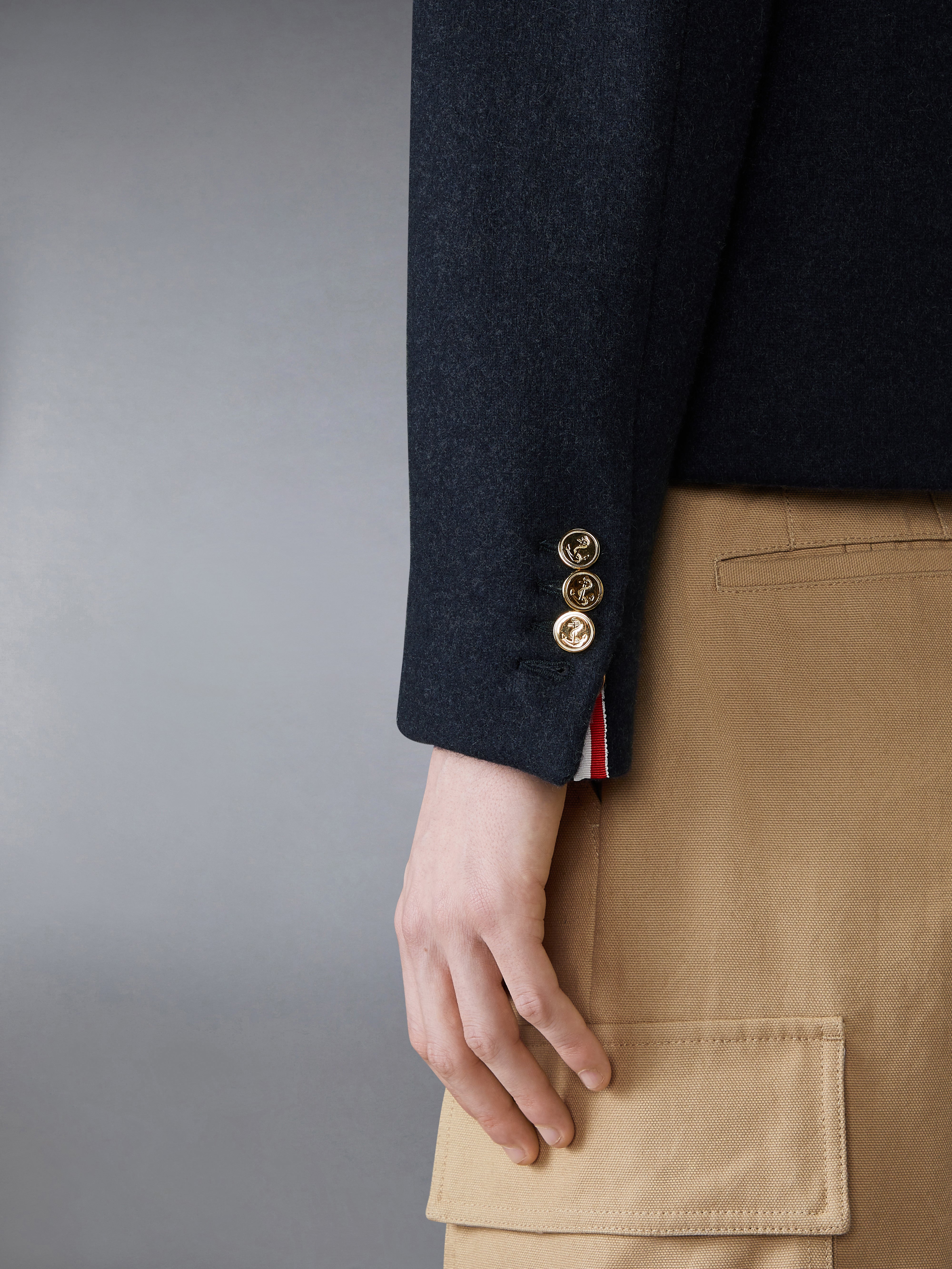 メンズ アウター - コート＆ジャケット | Page 5 | Thom Browne