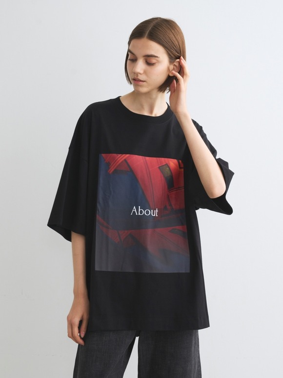 EZ MOMENT Graphic tee shirt｜スリードッツ オフィシャルオンライン