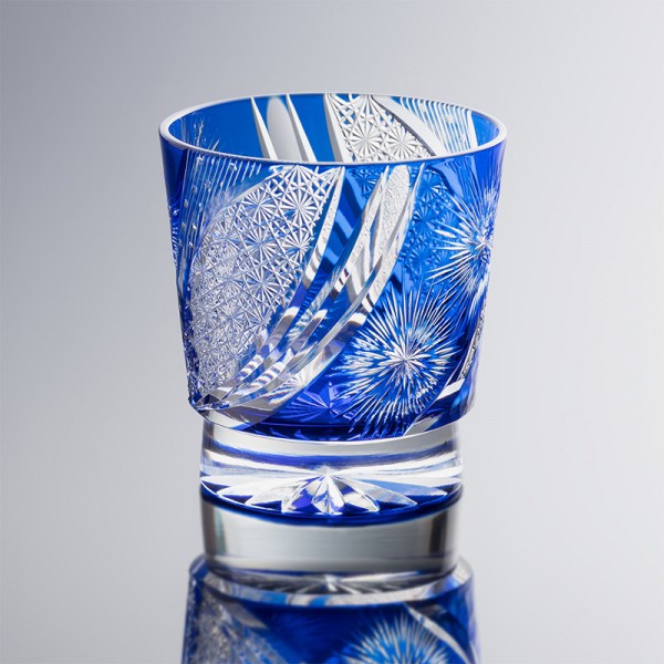 美品】江戸切子風 カットガラス デキャンタ／ブルー×クリア 八角形栓付き