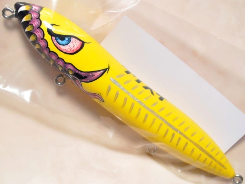 ハウリンウルフ ソリペン：釣り助オリジナル XRY 濃いめイエロー 充血