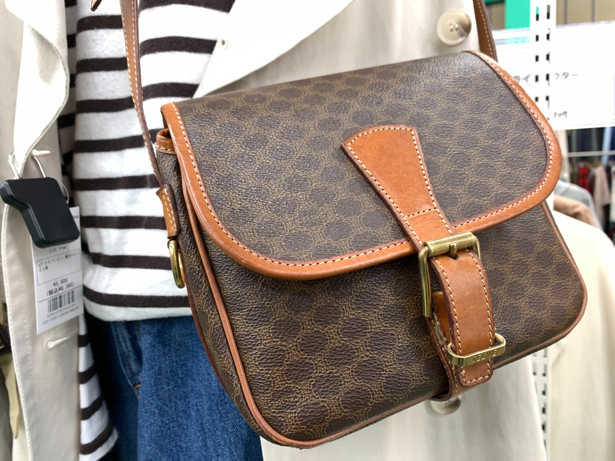 OLD CELINE/オールドセリーヌ】マカダム柄ショルダーバッグのご紹介