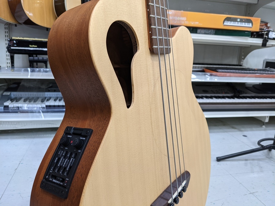 TACOMA（タコマ）のエレアコベース『CB10C Thunderchief Bass』が買取