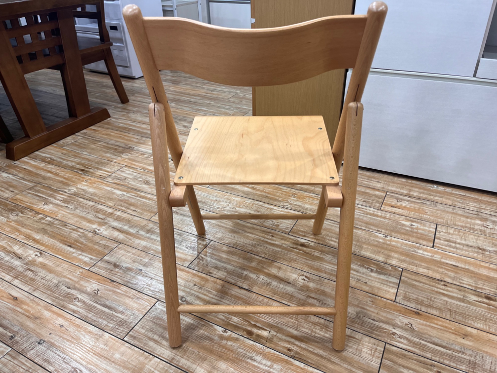 無印良品】天然木 ブナ材 折りたたみチェアーが買取入荷しました