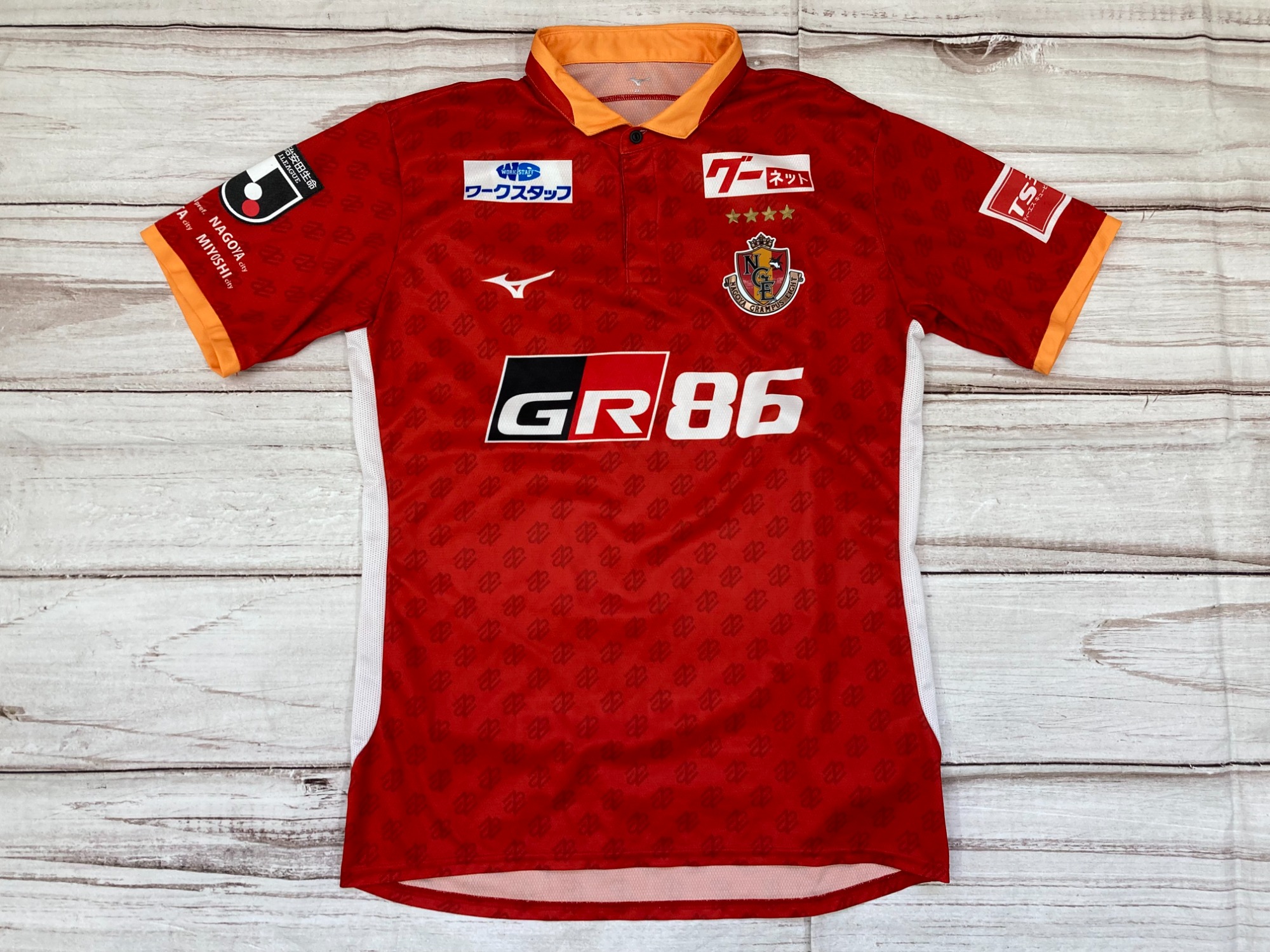 MIZUNO(ミズノ)より名古屋グランパスのユニフォームが買取入荷しました