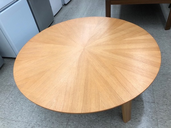 ニトリ 円形こたつが入荷しました!【春日部店】｜2019年11月27日