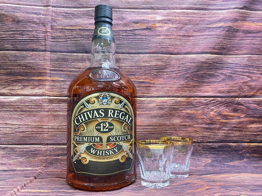 超特大瓶！！CHIVAS REGAL(シーバスリーガル)のスコッチ4500mlが入荷