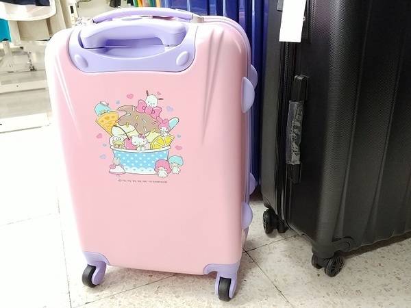 サンリオ当たりくじのスーツケース入荷いたしました【三鷹店】｜2018年