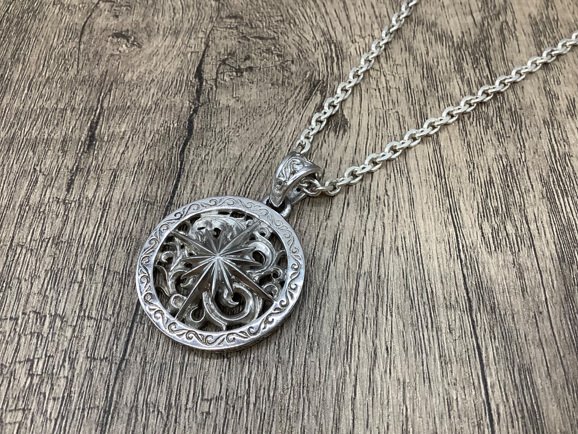 saad(サード) シルバー925 トップ付きネックレスが入荷しました