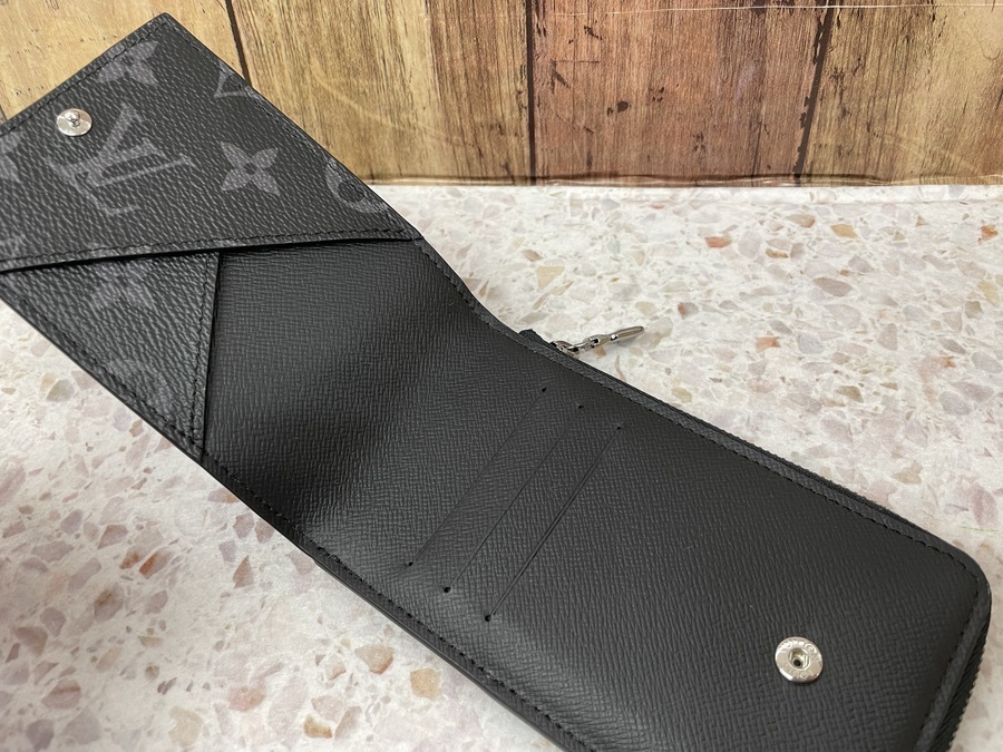LOUIS VUITTON(ルイ ヴィトン)】現行モデル!ハイブリットウォレット