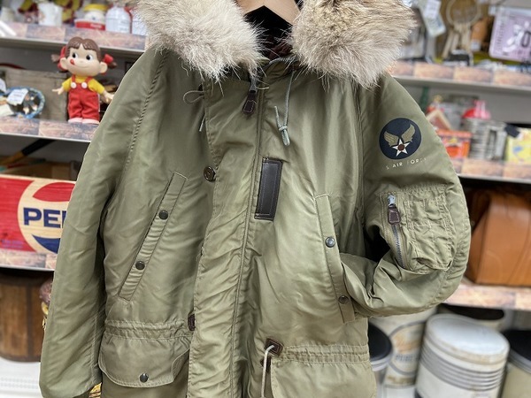 新入荷！Buzz Rickson's（バズリクソンズ）N-3フライトジャケットご