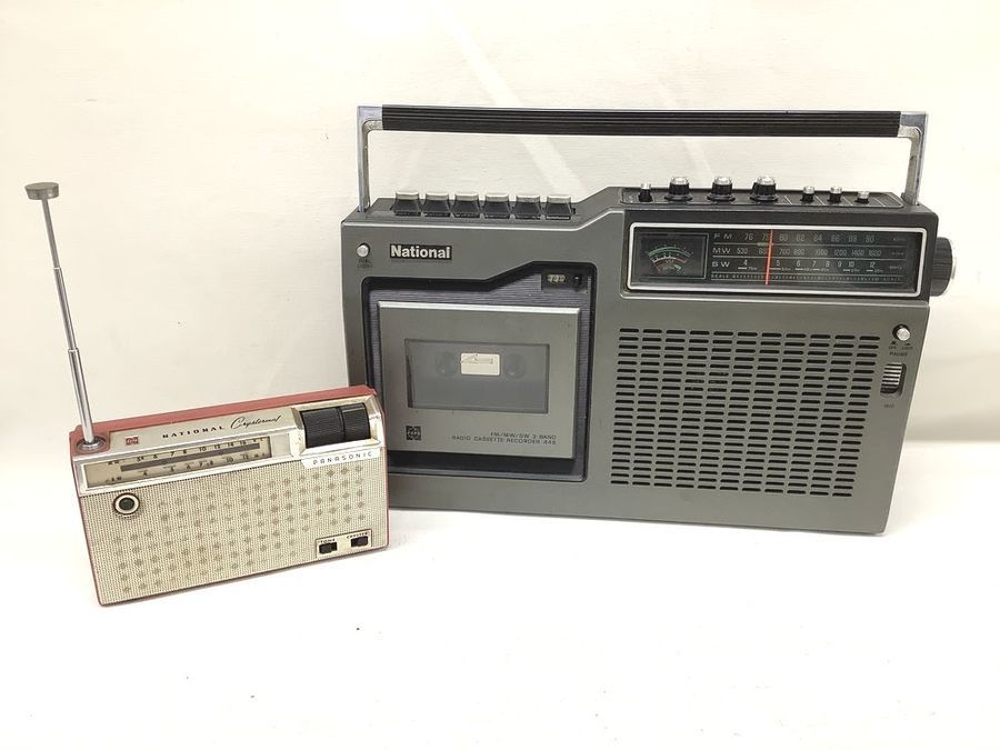 懐かしい昭和レトロ感が漂うラジオ/ラジカセがインテリアとして入荷