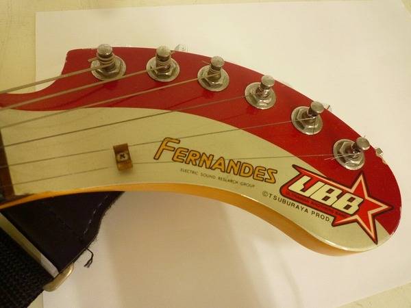 ウルトラマンFERNANDES UBB 赤白ストライプ エレキギター ZO-3 Amazon