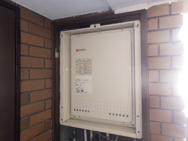 GT-2070AW-TB-1 BL - PS設置（後方排気） | ノーリツ | ガス給湯器交換