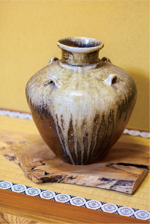 器を楽しむ｜津軽烏城焼