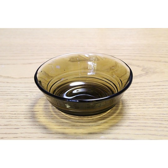 広島県福山市で製作されているガラス作家村松学（カンナカガラス工房